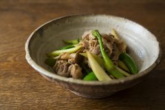 豚肉とうどの炒めもの